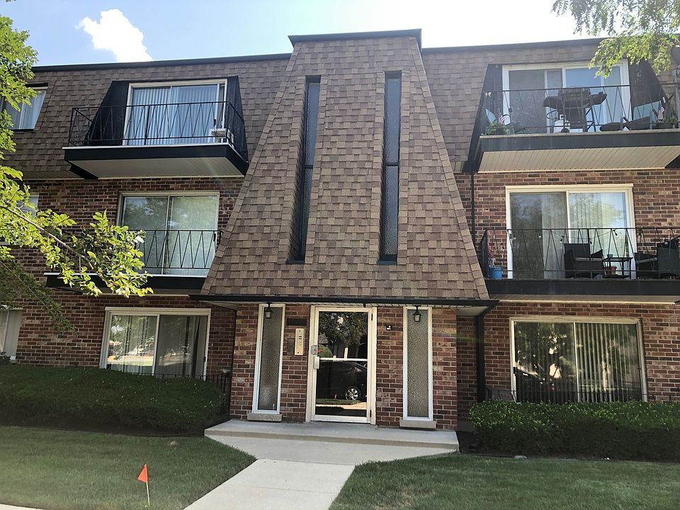 1st image of 10701 S Keating Ave APT 3A