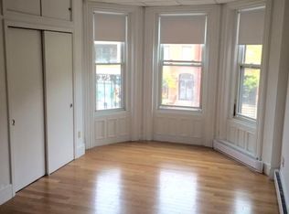 272 Newbury St #7G, Boston, MA 02116