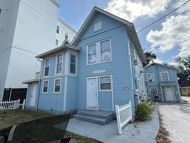 1st image of 1425 14th St W