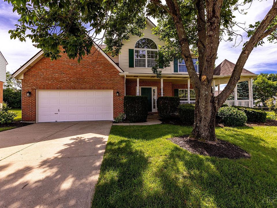 1st image of 8896 Charleston Woods Dr
