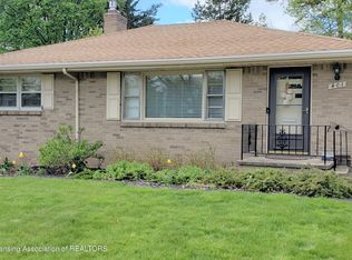401 Midvale Ave, Lansing, MI 48912