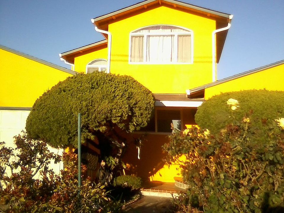 2nd image of 3588 Del Monte Way