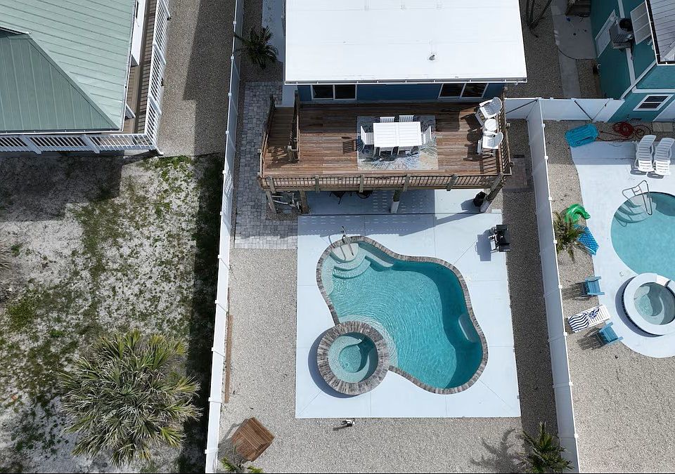 1st image of 5560 Palmetto St