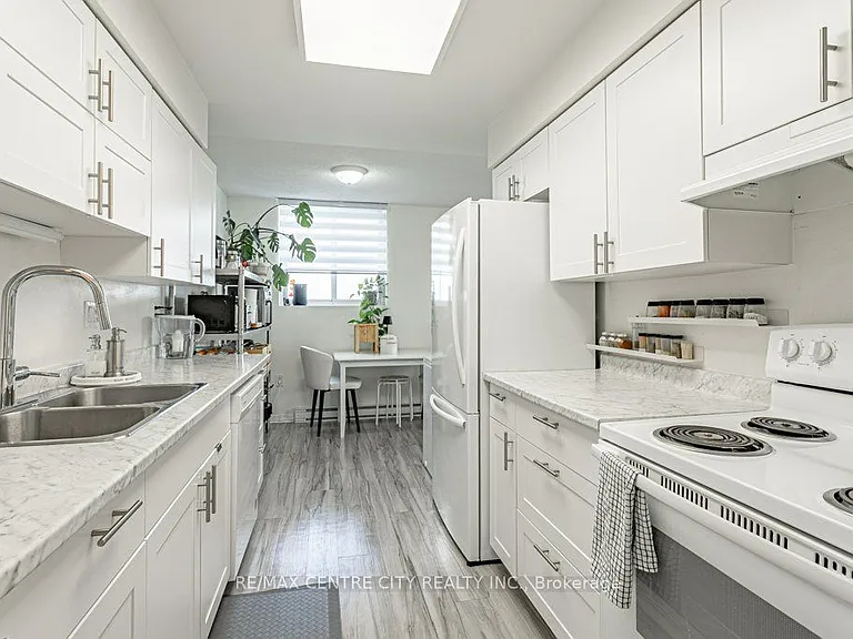 127 Belmont Dr #908 — Photo 21