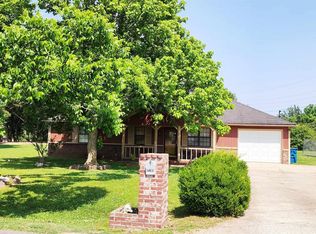 1798 Wooten St, Covington, TN 38019