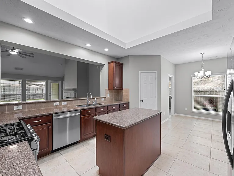 1855 Silent Shore Ct — Photo 15