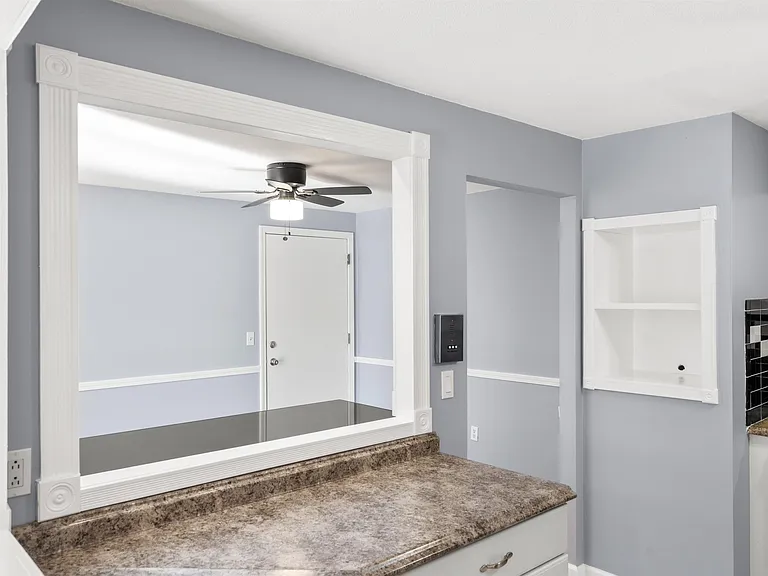 132 English Village Rd #304 — Photo 15