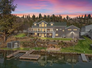 6625 N Long Lake Dr, Nine Mile Falls, WA 99026