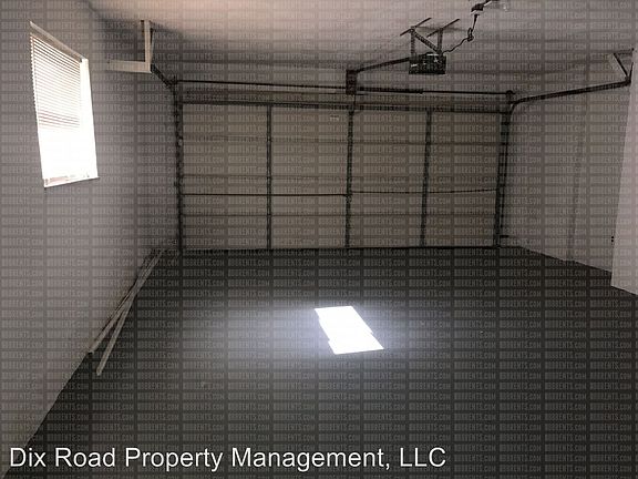 5th image of 6150 Greenfield Dr