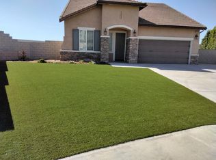 8301 Clover Creek Rd, Riverside, CA 92508