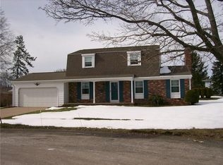 2006 Charleston Ave, Erie, PA