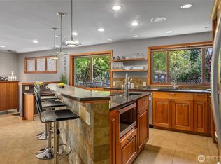 18009 Bellflower Rd, Bothell, WA 98012