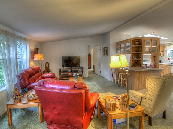 4th image of 6705 241st Ave E #49
