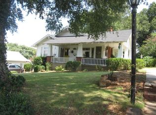 127 Hill St, Talladega, AL 35160