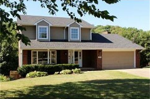 1st image of 3925 Cambridge Cir