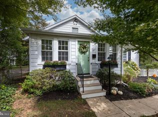 37 Lloyd Ave, Malvern, PA