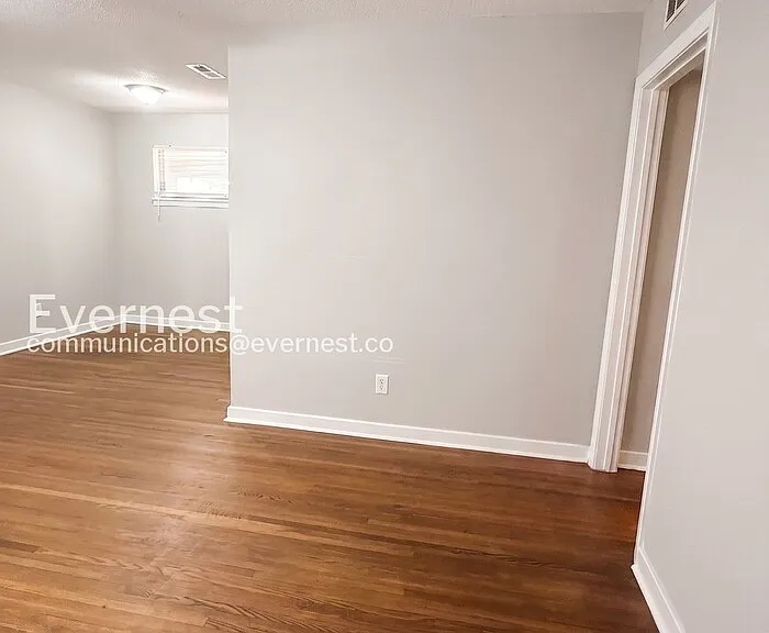 733 Glen Ridge Dr — Photo 9