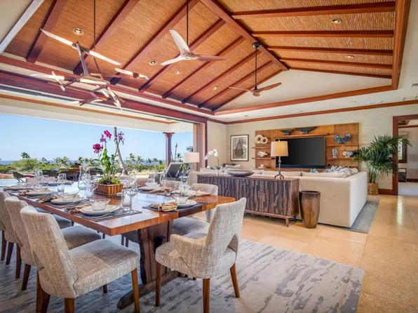 72-126 Puukole St, Kailua Kona, HI 96740