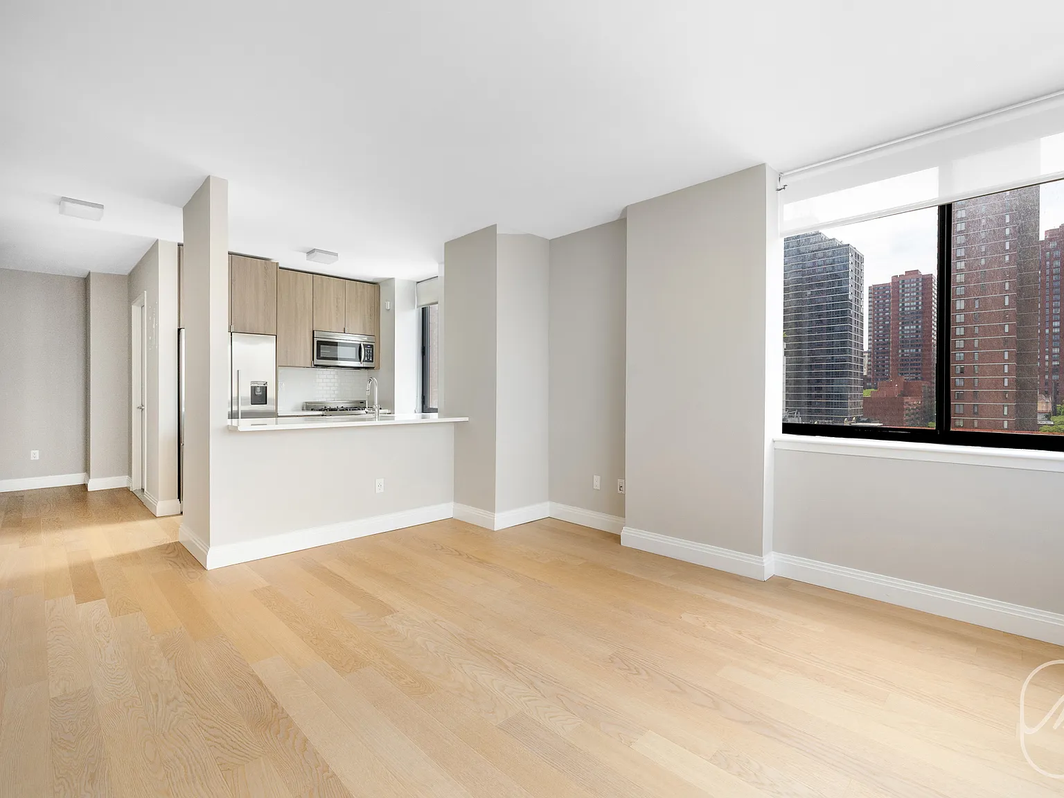 345 East 94th Street — Photo 2
