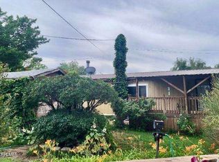 711/713 Hydro Plant Rd, Farmington, NM 87401