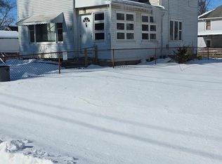 28 W Blanche St, Mansfield, OH 44907