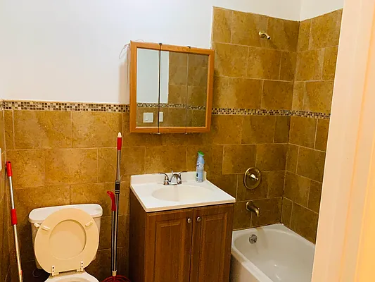 Rented by Keystone Realty USA Corp | media 23