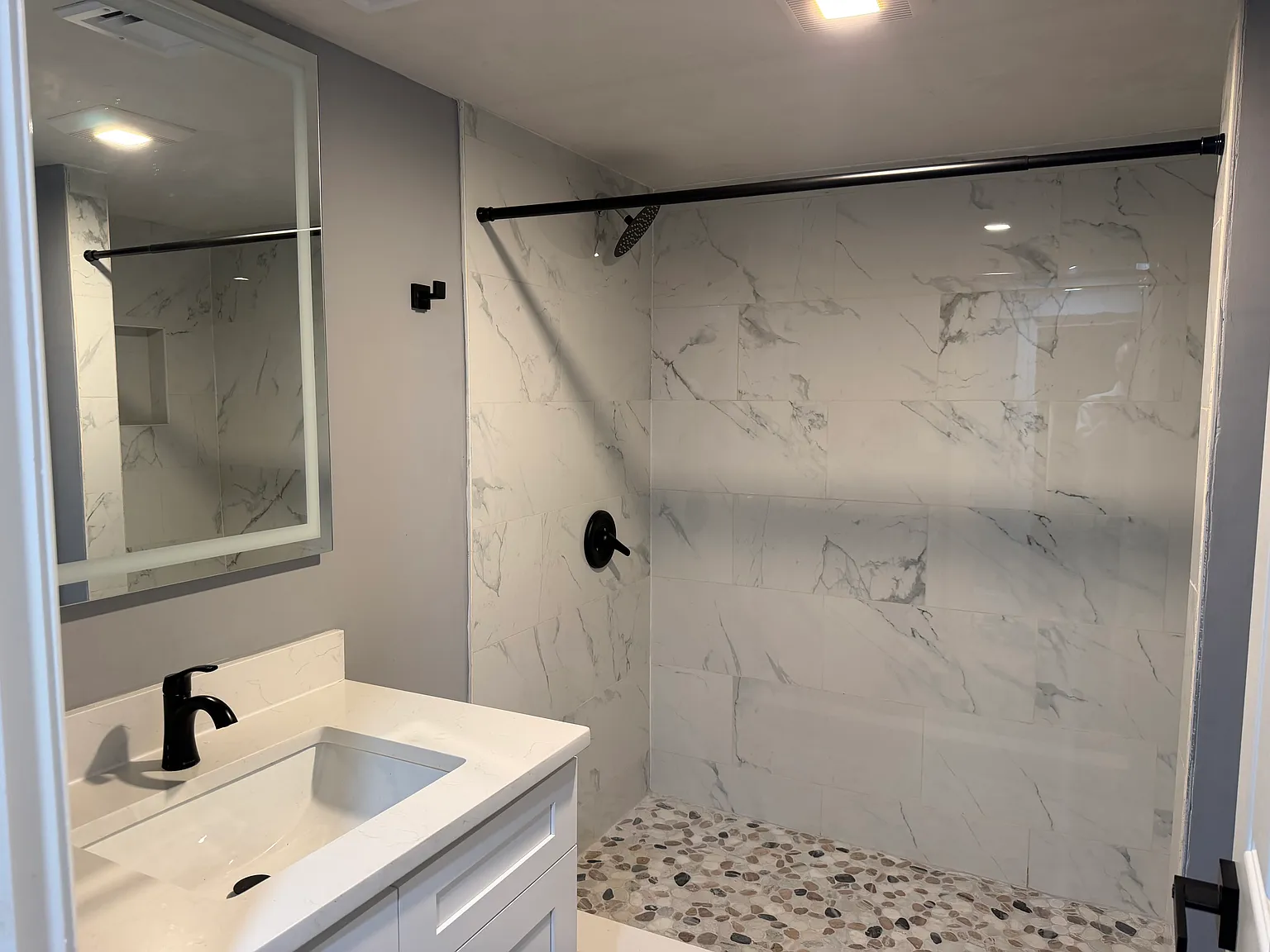 4 bed, 1800 sqft, $3,200 — Photo 3