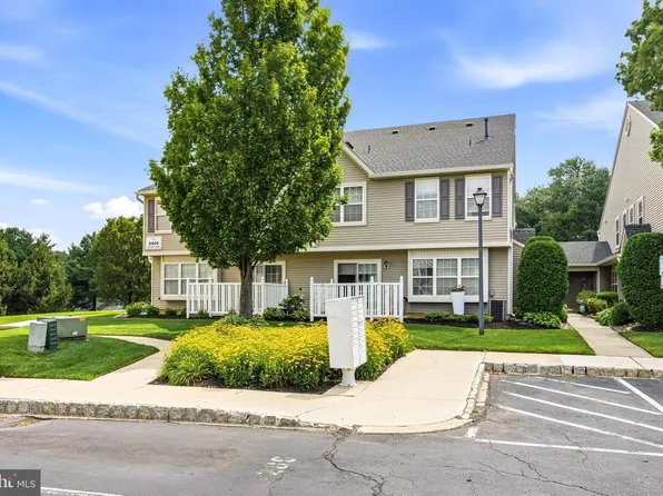 2401 Gramercy Way, Mount Laurel, NJ 08054