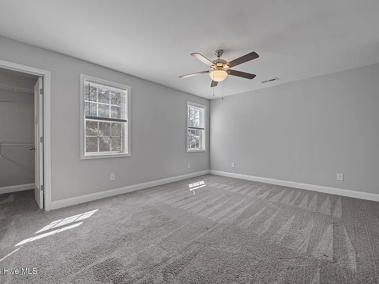 645 S Gaines St — Photo 10
