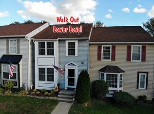 868 Gaming Sq, Hampstead, MD