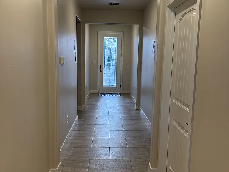 5104 Venado St — Photo 3