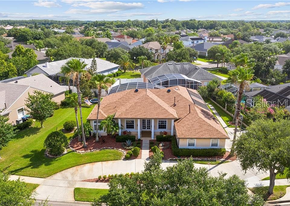 1st image of 419 Fairway Pointe Cir