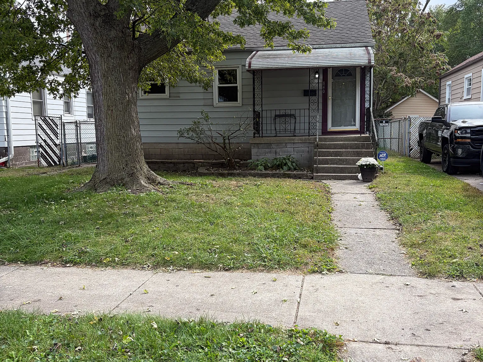 2 bed, 700 sqft, $1,500 — Photo 1