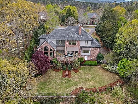 3rd image of 7090 Old Overton Club Dr
