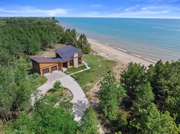 12339 Sandy Bay ROAD, Two Rivers, WI 54241