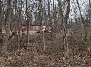 7013 Mount Pleasant Rd NE, Zoarville, OH 44656