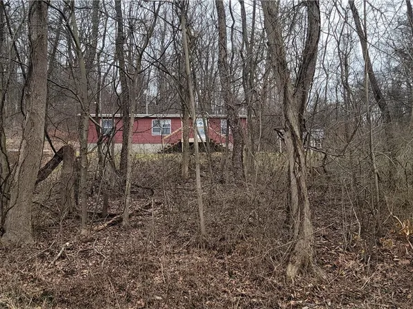 7013 Mount Pleasant Rd NE, Zoarville, OH 44656