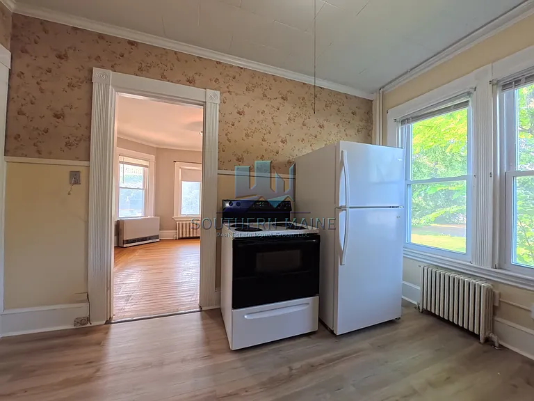 241 State St #1 — Photo 8