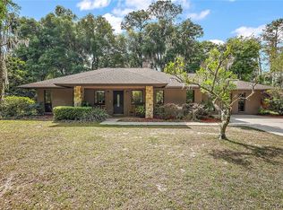 11520 Camp Dr, Dunnellon, FL 34432