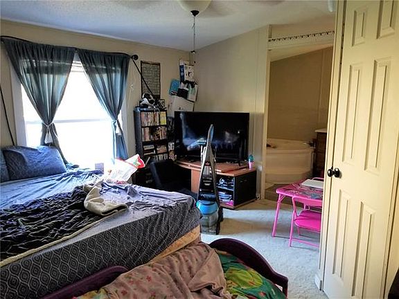 4th image of 4955 Duckworth Cir