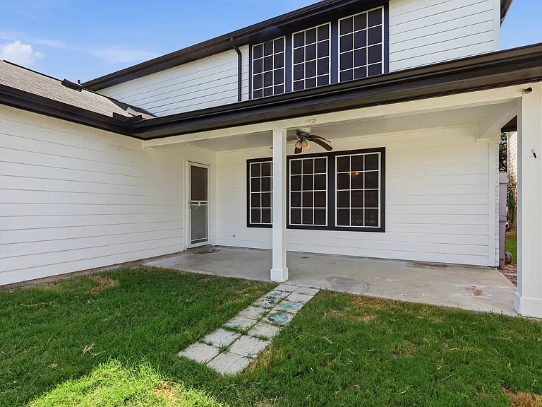 417 Niagara Falls Dr — Photo 34