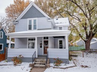 1010 Oxford St N, Saint Paul, MN 55103