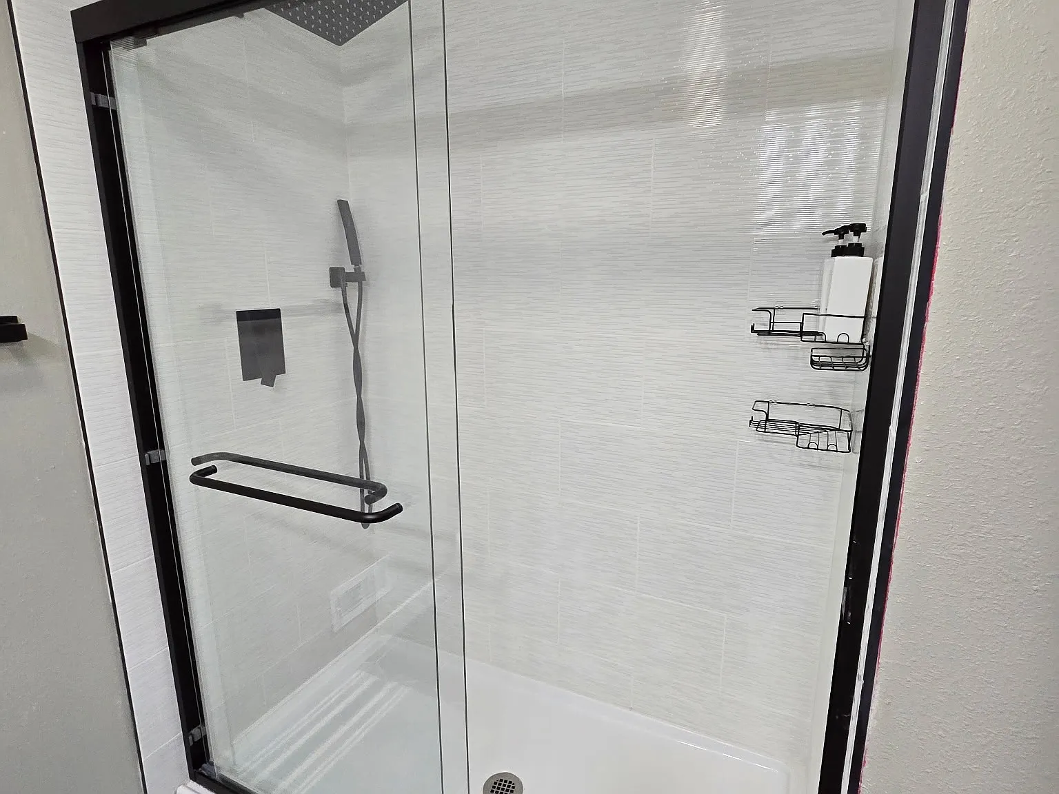 4 bed, 1920 sqft, $4,500 — Photo 3