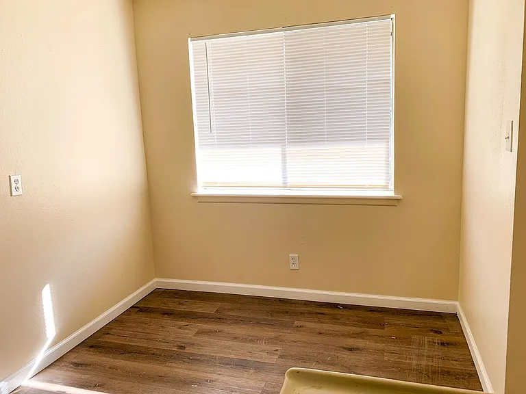 Apartment Homes in a Beautiful Community — Photo 11