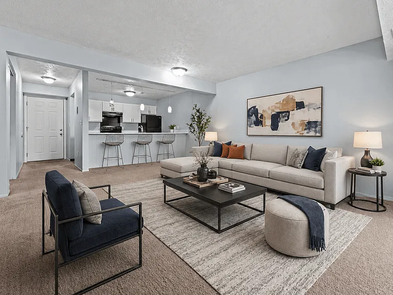 Fairfax Apartments - Lansing, MI — Photo 6