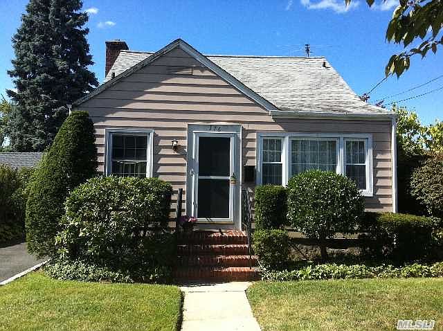 1st image of 176 Campbell Ave