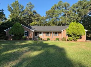 408 Daniel Dr, Goldsboro, NC 27534