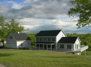 87 Roosevelt Rd, Weare, NH 03281