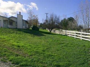 5225 Weeping Willow Pl, Paso Robles, CA 93446