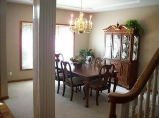 4137 SW Eagle Point Rd, Topeka, KS 66610